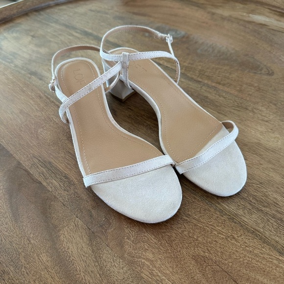 Loft Womens Dressy Sandals Open Toe Block Heel Ankle Strap Leather White Size 7M - Picture 2 of 5